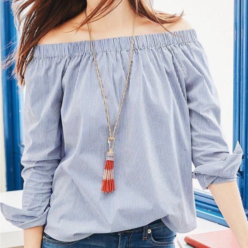 Stella & Dot Brio Tassel Necklace